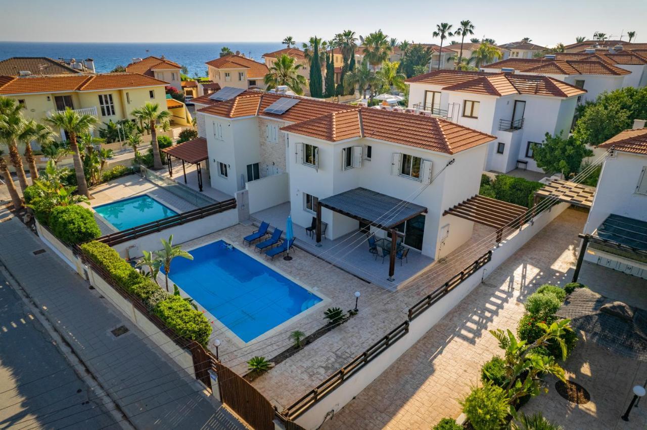 Atlantica 4 Bedroom Villa Near The Beach Protaras Exteriör bild