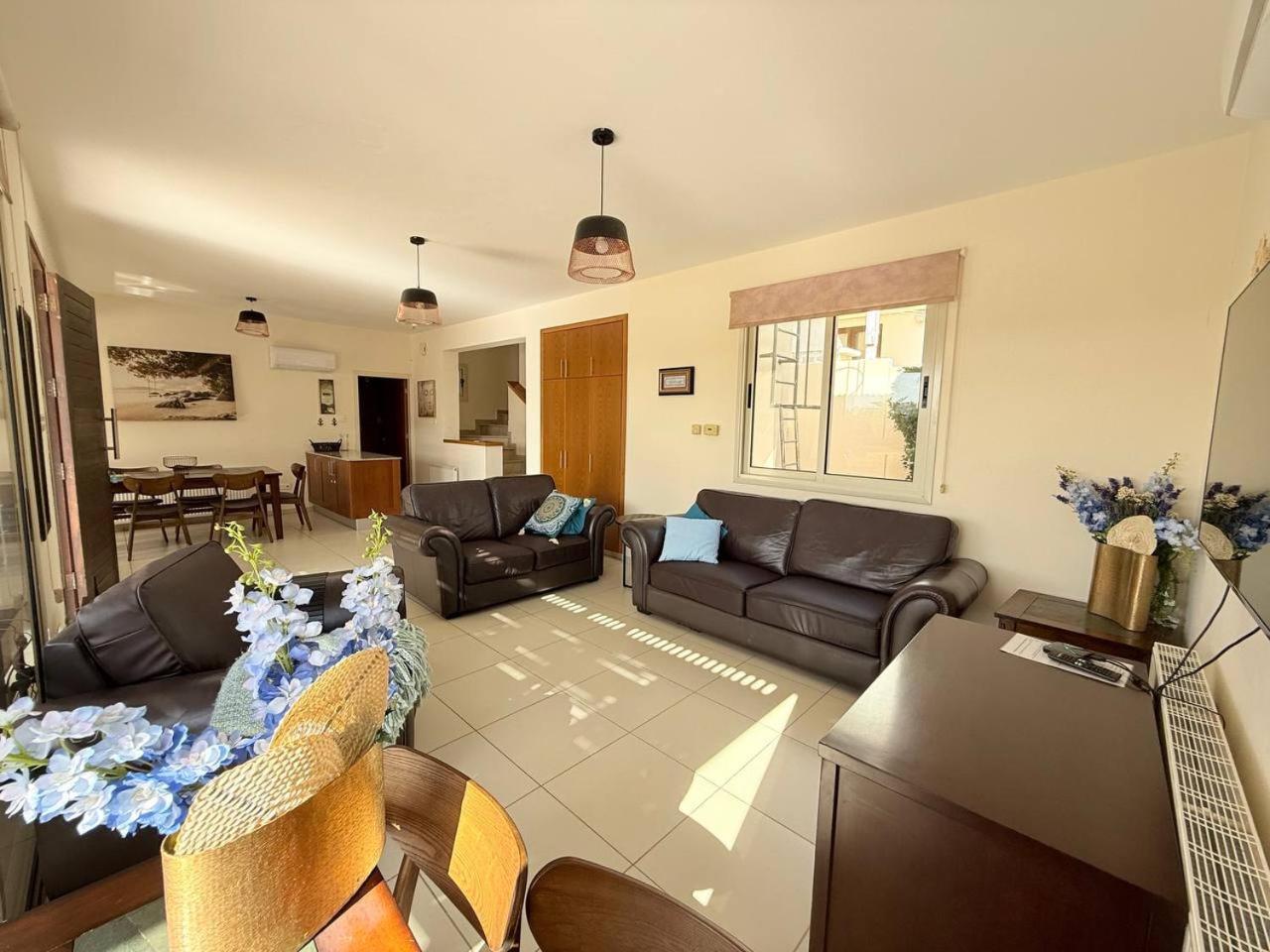 Atlantica 4 Bedroom Villa Near The Beach Protaras Exteriör bild